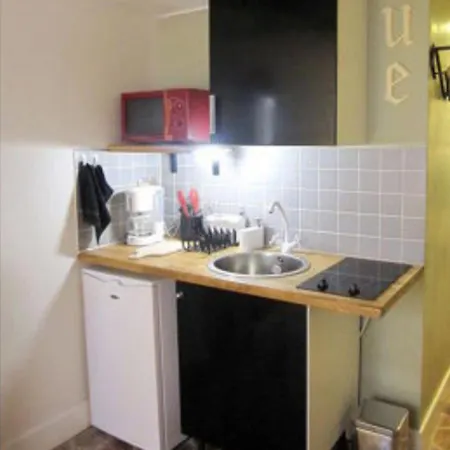 Charming Studio Close To The Marais